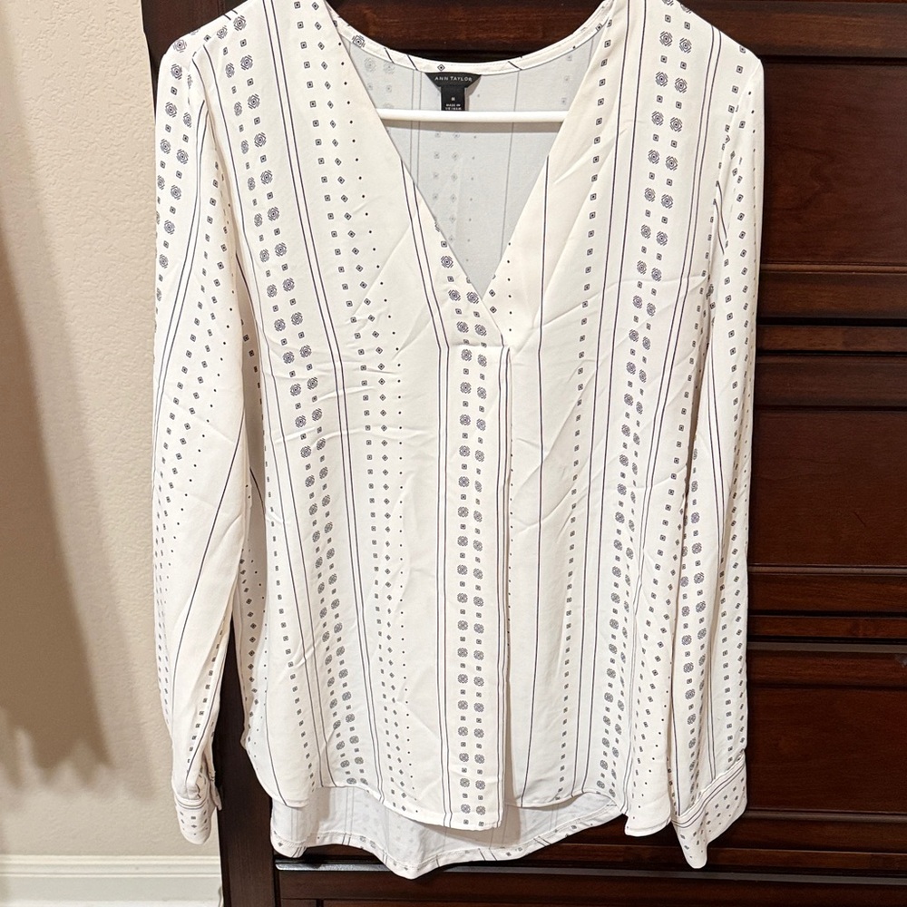 Ann Taylor Elegant White and Black  Women's Top Medium